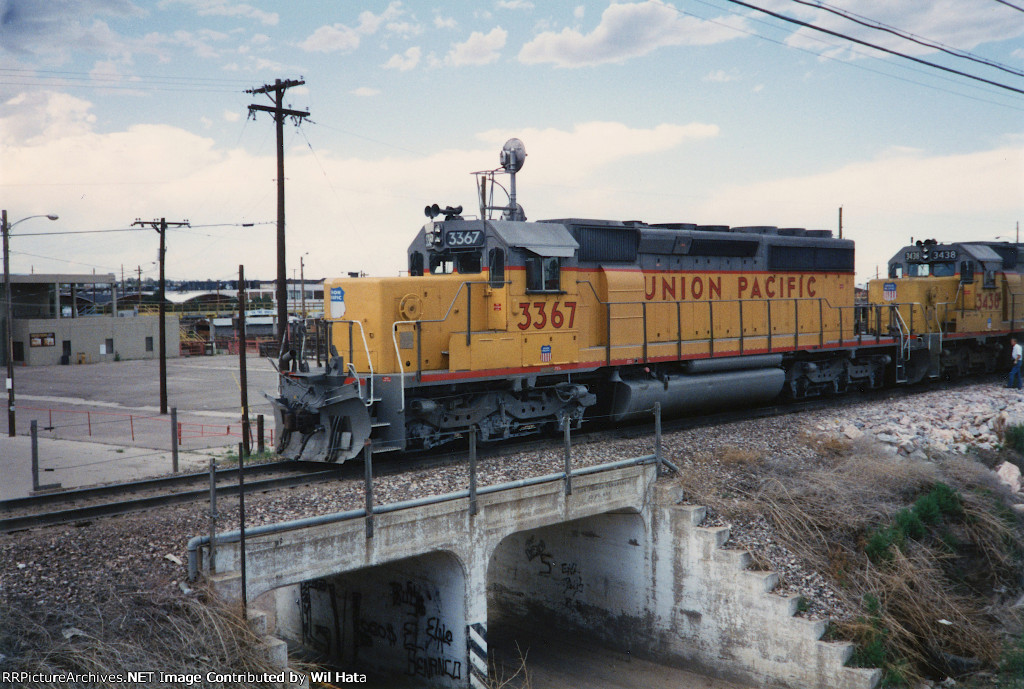 UP SD40-2 3367